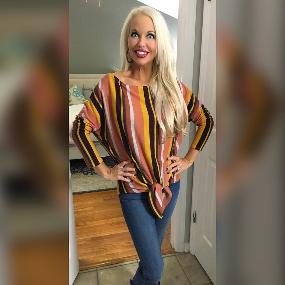 ❤️LAST 1! Super Soft Fall Colors Front Tie Top! - Picture 4 of 8